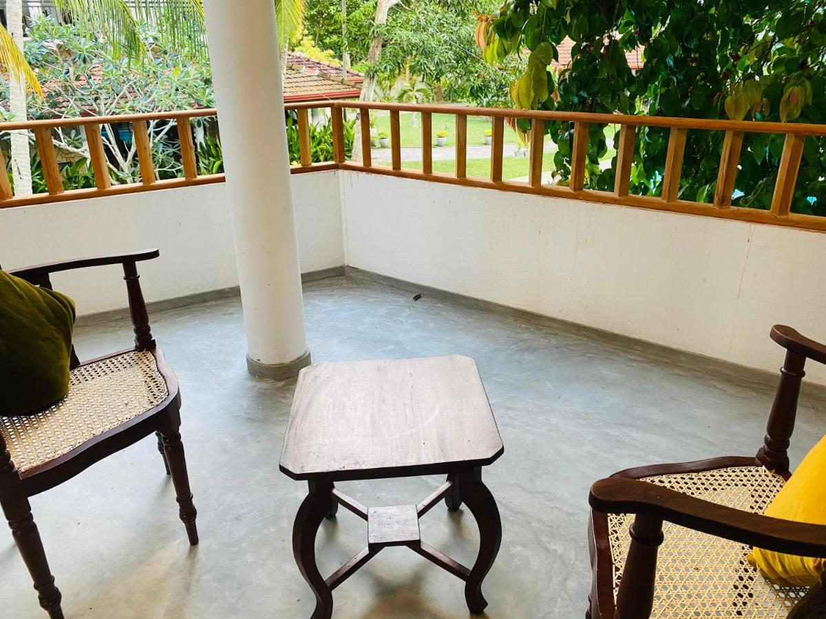 Villa 45 - Balapitiya Buitenkant foto
